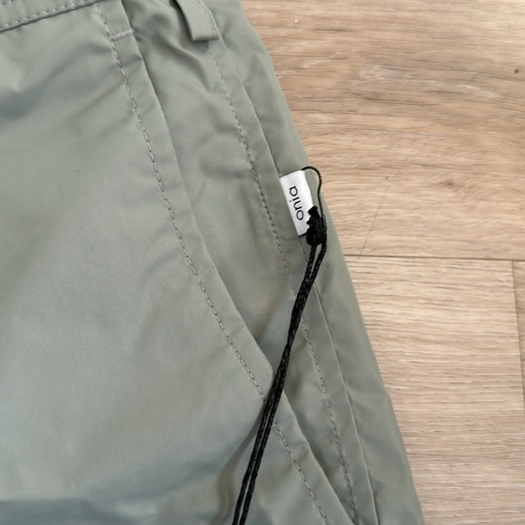 Onia Charles 7" Swim Trunk color sage - Picture 4 of 7